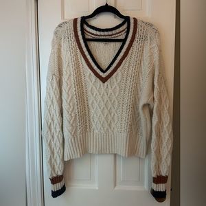 American Eagle Sweater